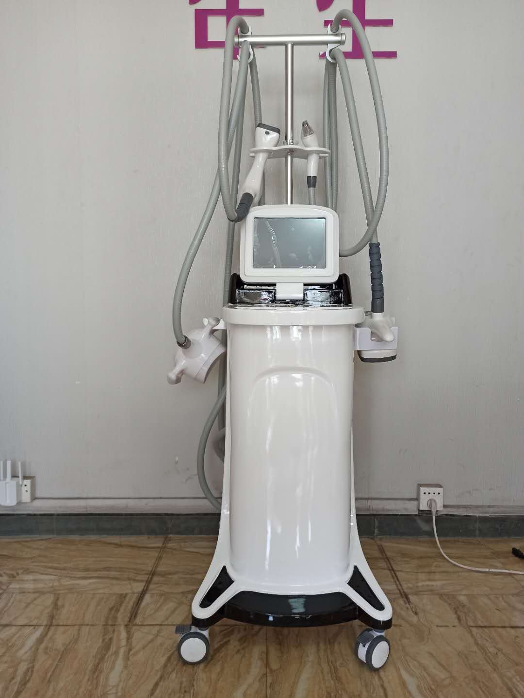 Niansheng CE Approved Vacuum Cavitation Roller RF LED IR 11 Slimming Machine