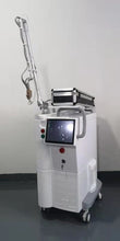 Load image into Gallery viewer, CO2 Fractional Laser Vaginal Tightening Acne And Scars Removal Machine Co2 Laser Machine
